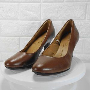 Merona Bliss Brown Low Heel Pumps